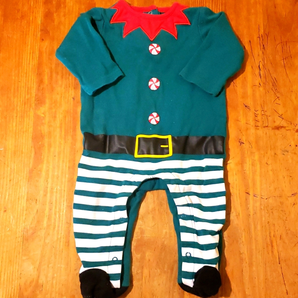 Adorable elf onsie